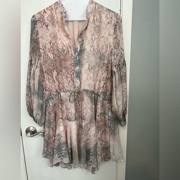 KARLIE Ray Floaty Chiffon Button Front Lantern Sleeved Snake Print Tunic Dress - Picture 2 of 7